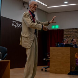 Gestão com consciência